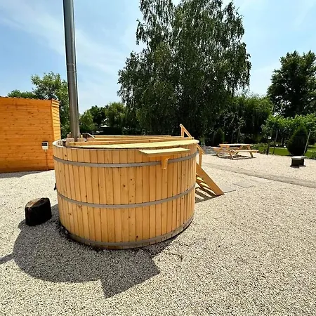 Holiday home Bonom-zugi Pihenohaz Gyomaendrod