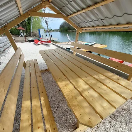 Bonom-zugi Pihenohaz Holiday home Gyomaendrod