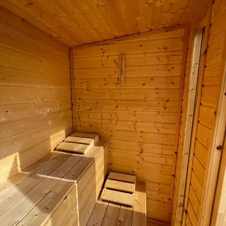 Bonom-zugi Pihenohaz Holiday home Gyomaendrod