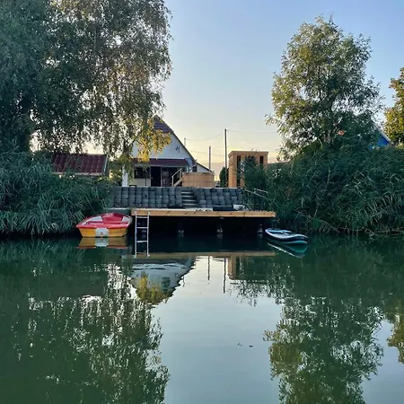 Bonom-zugi Pihenohaz Holiday home